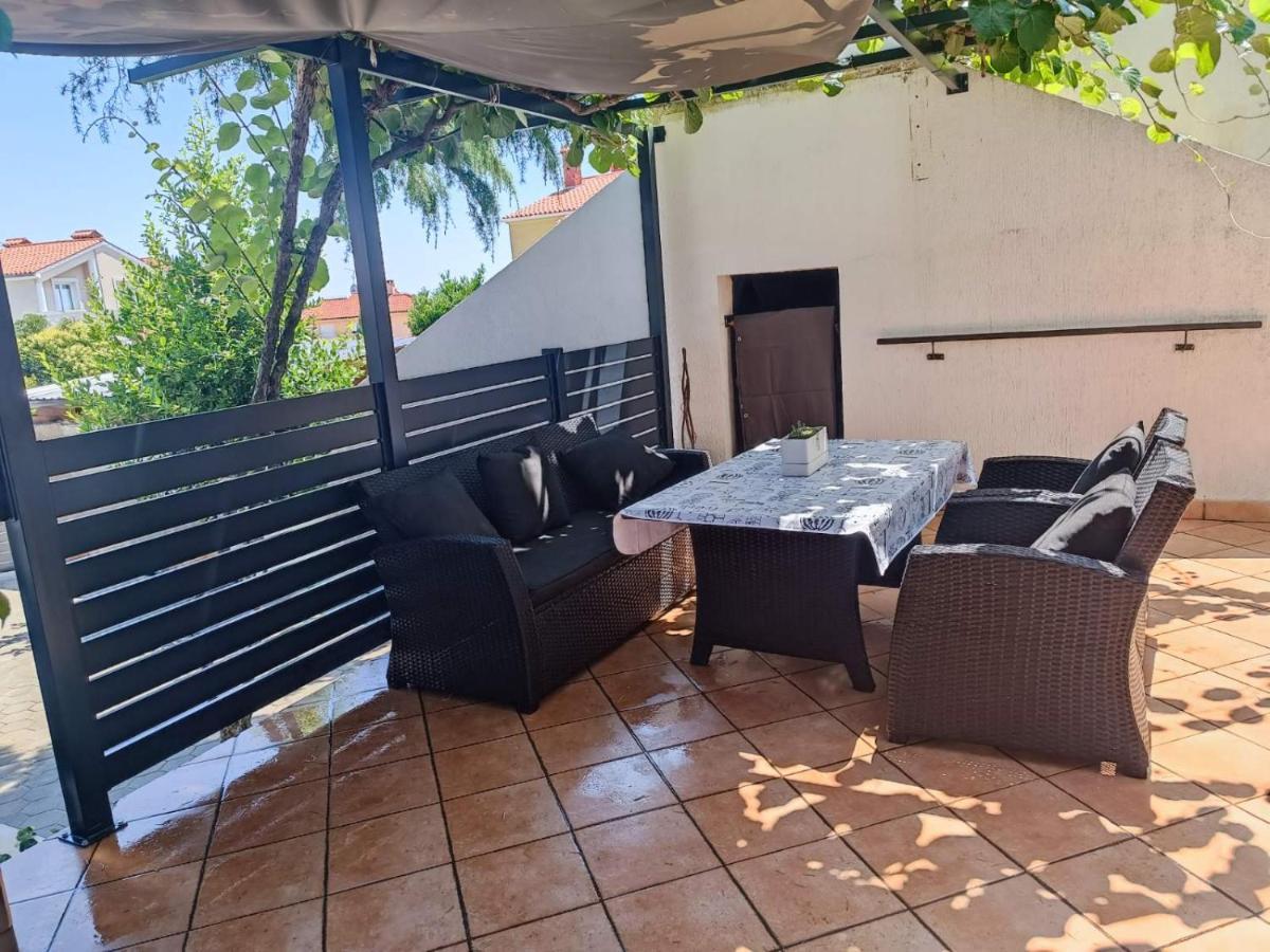 Apartment Danijela I Pula Luaran gambar